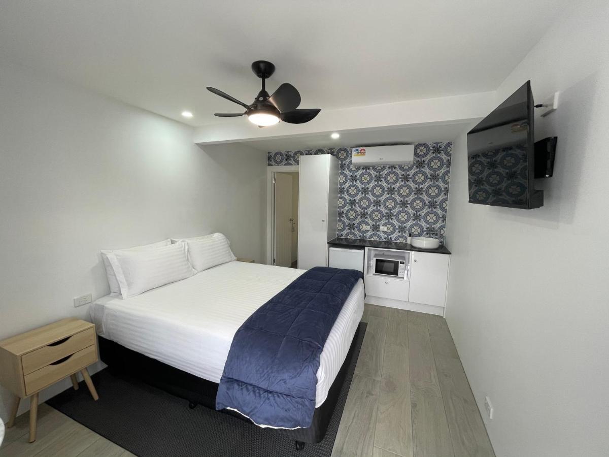 Happy Wanderer Motel Bendigo Children Not Permitted Over 18S Only Экстерьер фото